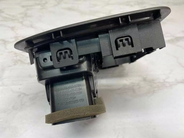 20 21 22 CHEVROLET SILVERADO 1500 VENTILACIÓN DE AIRE ACONDICIONADO HVAC EXTERIOR LADO IZQUIERDO OEM 84701324