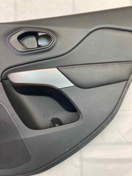 2019 JEEP CHEROKEE REAR RIGHT DOOR TRIM PANEL OEM BLACK LEATHER 6CH761X9AB