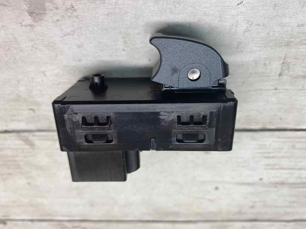 Interruptor de janela Chevy Equinox 2014 2019 lado do passageiro traseiro direito OEM 23436335