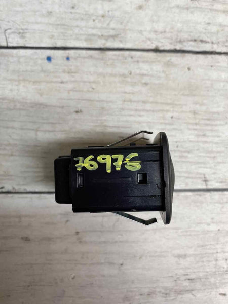 Interruptor de janela Jeep Cherokee 17 22 lado traseiro direito do passageiro OEM 68214156AB