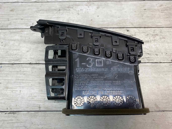 Ventilación de aire acondicionado para Chevrolet Silverado 2018, lado derecho del tablero, HVAC, OEM 20943682