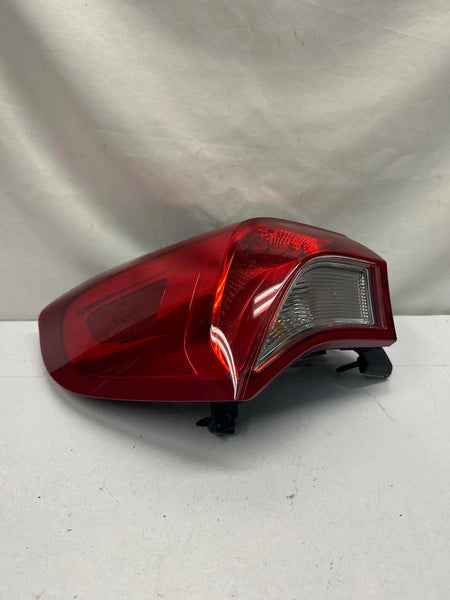 2019 2020 BUICK ENVISION TAIL LIGHT QUARTER PANEL MOUNTED LEFT SIDE ASSEMBLY