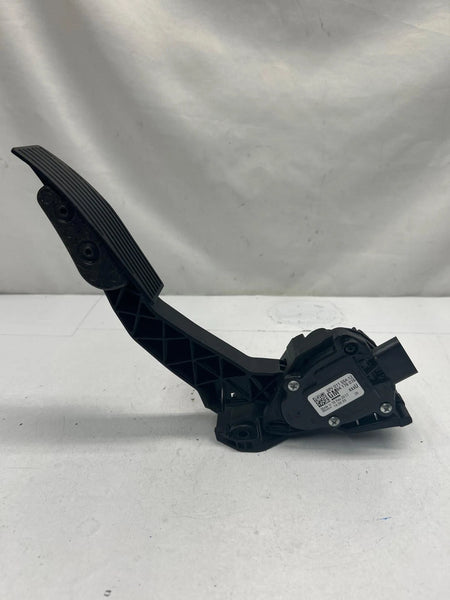 2018 CHEVROLET EQUINOX PEDAL ASSEMBLY
