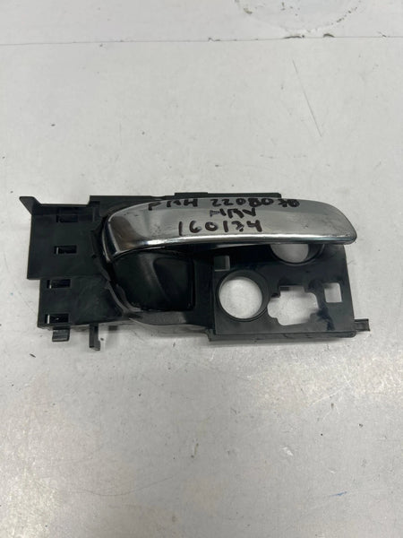 2016 2022 HONDA HRV DOOR HANDLE INSIDE FRONT RIGHT PASSANGER ASSY