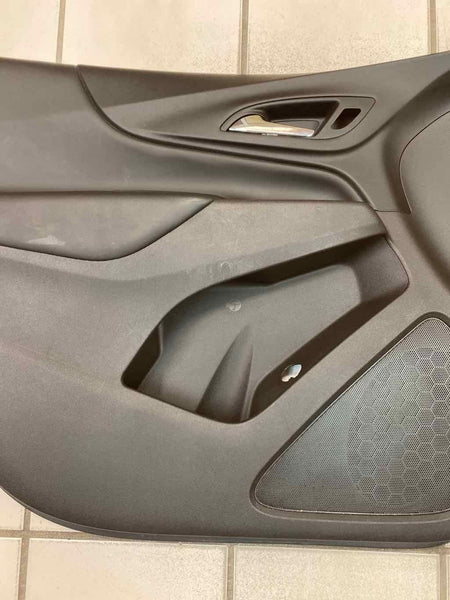 2018 2021 CHEVY EQUINOX LT FRONT LEFT DOOR TRIM PANEL OEM CLOTH BLACK 84346373