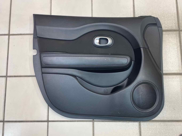 14 19 KIA SOUL LH PANEL DE MOLDURA DE PUERTA DELANTERA IZQUIERDA OEM NEGRO 82307B2030DT1