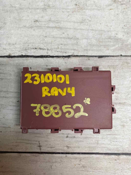 Toyota Rav4 network gateway 2019 gateway ecu control unit OEM 8911112050