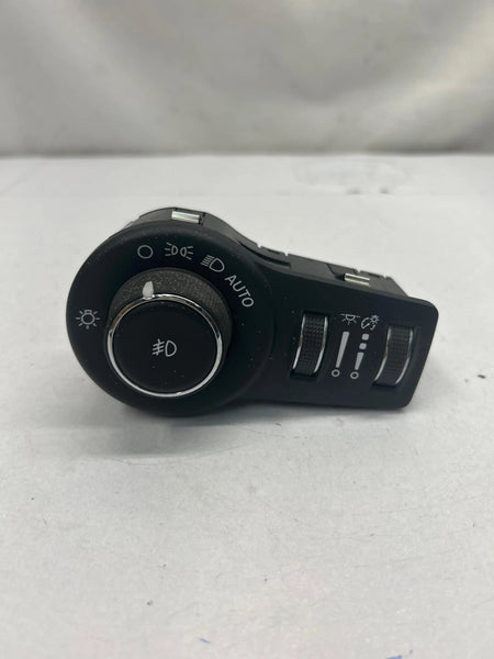 2020 JEEP CHEROKEE DASH MOUNTED HEADLIGHT SWITCH ASSY
