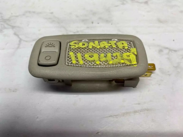 20 21 22 23 HYUNDAI SONATA DOOM LIGHT INTERRUPTOR DE LUZ LADO IZQUIERDO OEM 928913S000