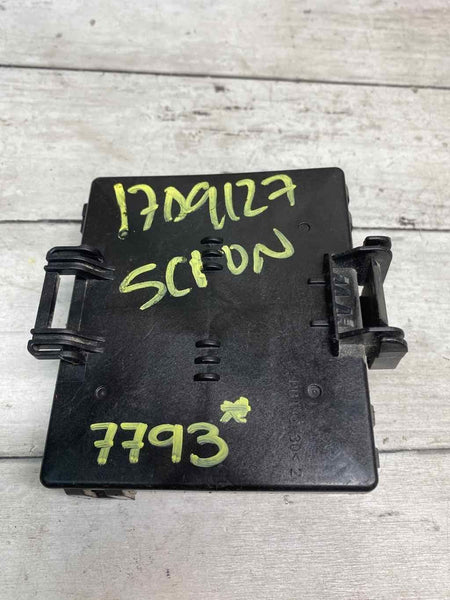 Scion IA body control 2016 bcm body control control unit module OEM D10A67562D