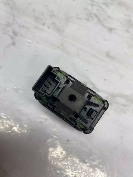 18 19 20 21 22 MERCEDES CLA250 TAMPA PORTA INTERRUPTOR TÁXI ABRIDOR DA PORTA TRASEIRA OEM 2129059200