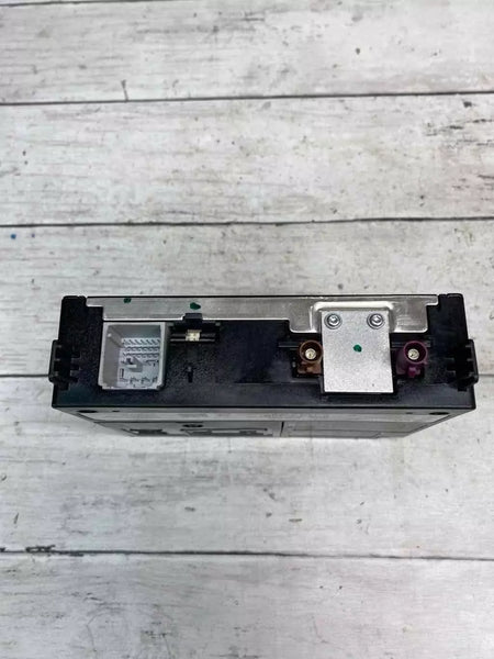 Chevrolet Equinox telematics control module 19 to 20 communication unit 84644344