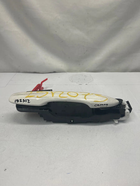 2018 TO 2025 TOYOTA CAMRY DOOR HANDLE OUTSIDE REAR RIGHT SIDE ASSY 040 WHITE