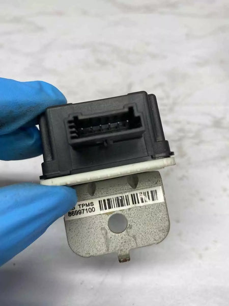 15 16 17 HYUNDAI ACCENT CONTROL DE SUSPENSIÓN TPMS MÓDULO DE CONTROL OEM 958001R700