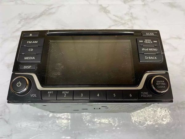 18 19 NISSAN SENTRA RÁDIO AM FM RECEPTOR SEM NAVEGAÇÃO 5.8" ASSY OEM 281855UD0A