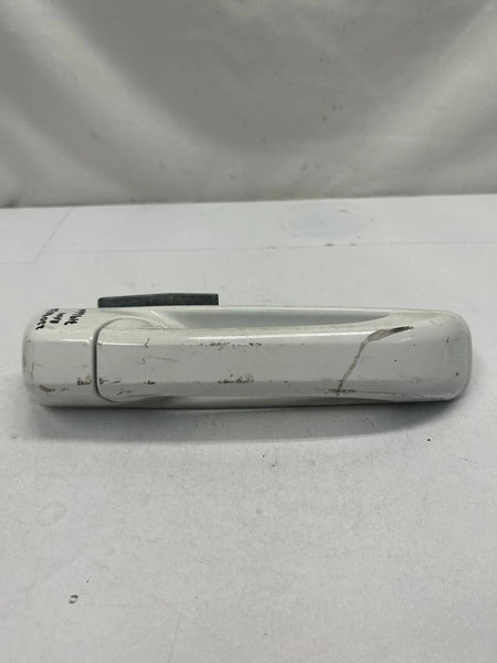 2019 DODGE RAM 1500 PICKUP DOOR HANDLE OUTSIDE FRONT RIGHT 55112384AE PW7 WHITE
