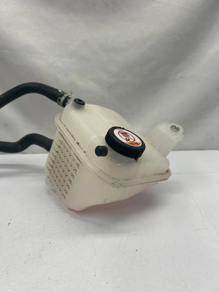 2019 2020 2021 2022 TOYOTA COROLLA COOLANT RECOVERY BOTTLE RADIATOR SEDAN ASSY