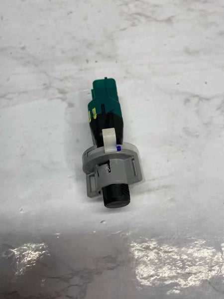 20 21 22 23 HYUNDAI SONATA BRAKE LIGHT LIGHT STOP PEDAL SENSOR SWITCH OEM 93813G8100