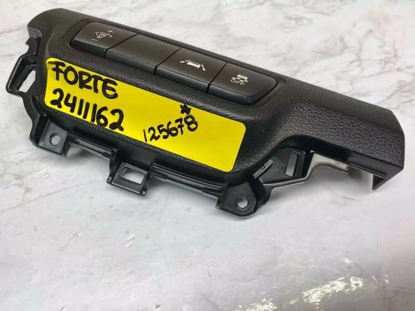 19 20 21 22 23 KIA FORTE INTERRUPTOR DE TABLERO LUZ ATENUADORA CONTROL DE TRACCIÓN CONJUNTO OEM 93701M6020WK