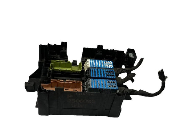 2019 CHEVROLET SILVERADO 1500 FUSE BOX FUSE BOX ENGINE TRIM COVER PANEL ASSY OEM