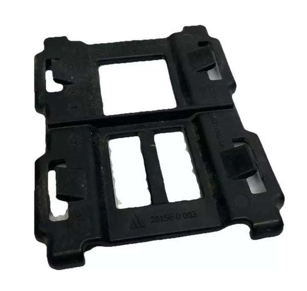 14 15 16 17 18 19 MERCEDES CLA250 SOPORTE DE PARACHOQUES TRASERO DERECHO SOPORTE INFERIOR OEM 1768850026