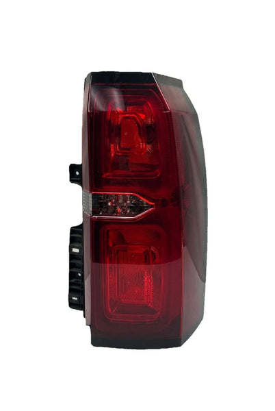 2015 TO 2020 CHEVROLET TAHOE TAIL LIGHT RIGHT PASSANGER SIDE QUARTER ASSEMBLY
