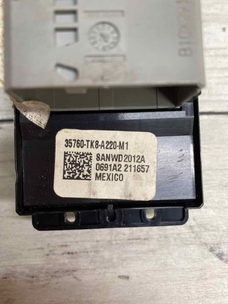 2011 2013 HONDA ODYSSEY FRONT RIGHT DOOR WINDOW SWITCH ASSY OEM 35760TK8A22