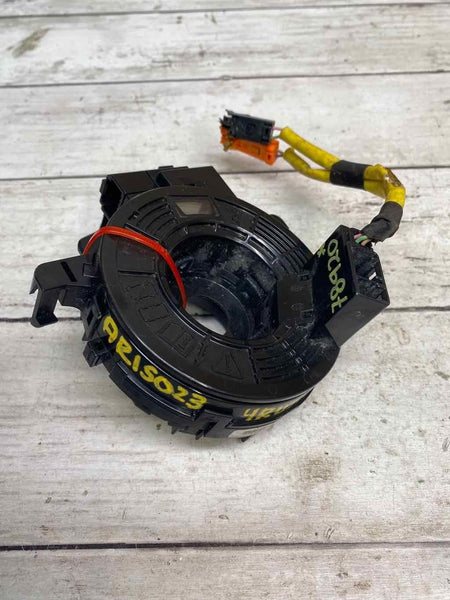 TOYOTA 4RUNNER 2020 RESORTE DE RELOJ OEM 8430735030 BUJÍAS ROTAS