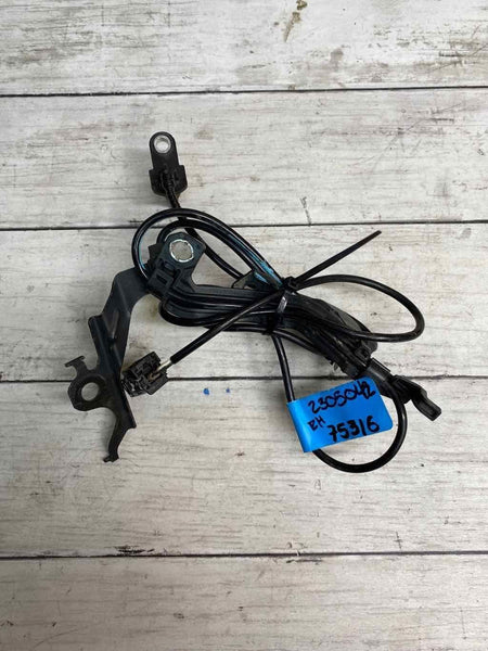 2022 TOYOTA COROLLA FRONT RIGHT PASSENGER SIDE SPEED SENSOR OEM 8826647330