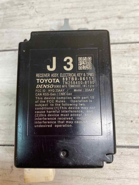 2019 TOYOTA CAMRY TPMS TIRE PRESSURE MONITOR SYSTEM CONTROL MODULE 897B006111