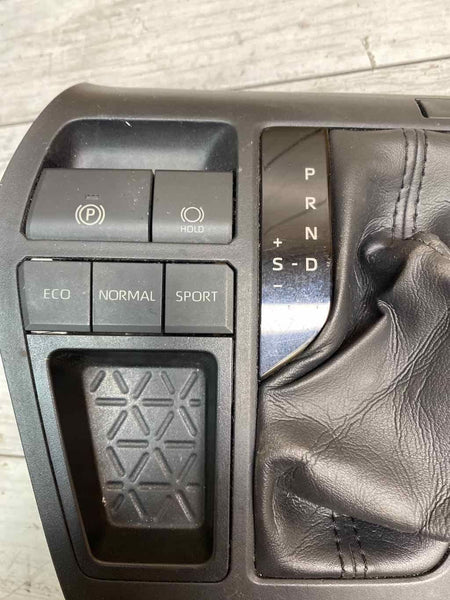 Interruptores de bisel de la palanca de cambios de la consola central del Toyota RAV-4 2019 OEM 5880442460