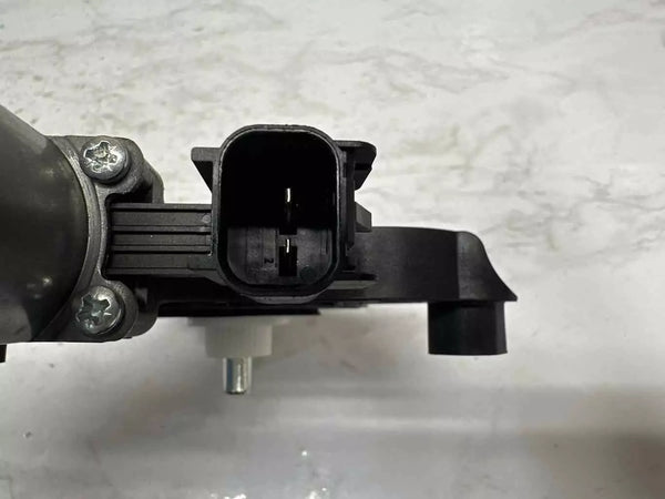 21 22 23 FORD BRONCO SPORT MOTOR DE VENTANILLA DELANTERA IZQUIERDA CONJUNTO OEM M1PZ9923395A