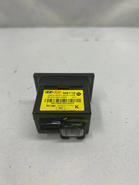 2020 KIA FORTE CENTER CONSOLE AUXILIAR USB PORT CHARGER ASSY OEM 96120M6110WK