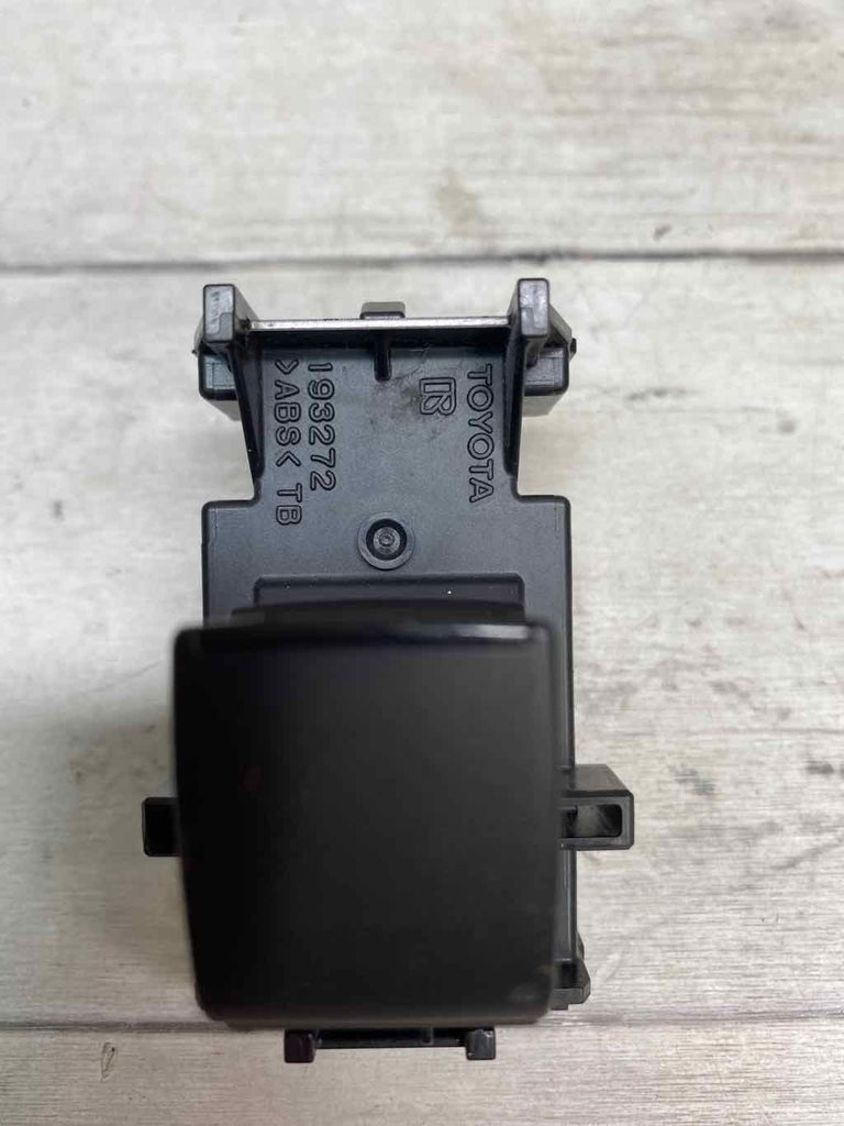20 22 TOYOTA COROLLA REAR DRIVER SIDE WINDOW DOOR SWITCH OEM 20 22 TOYOTA COROLLA REAR DRIVER SIDE WINDOW DOOR SWITCH OEM