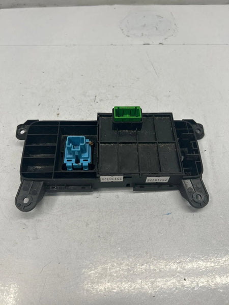 2016 HONDA PILOT REAR CENTER CONSOLE AUX HDMI USB PORT HUB