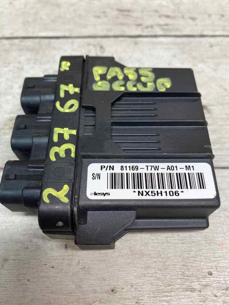 Honda HRV occupant control unit 17 front right side seat module OEM 81169T7WA01