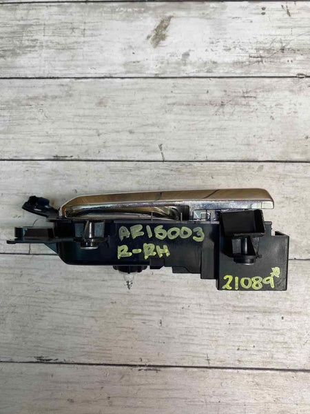 2017 TOYOTA 4RUNNER INSIDE DOOR HANDLE REAR RIGHT OEM