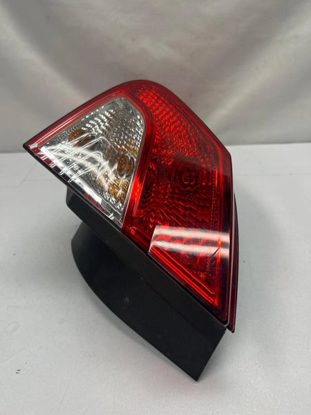 2018 TO 2022 TOYOTA CHR TAIL LIGHT RIGHT SIDE QUARTER PANEL ASSY OEM 81551F4021