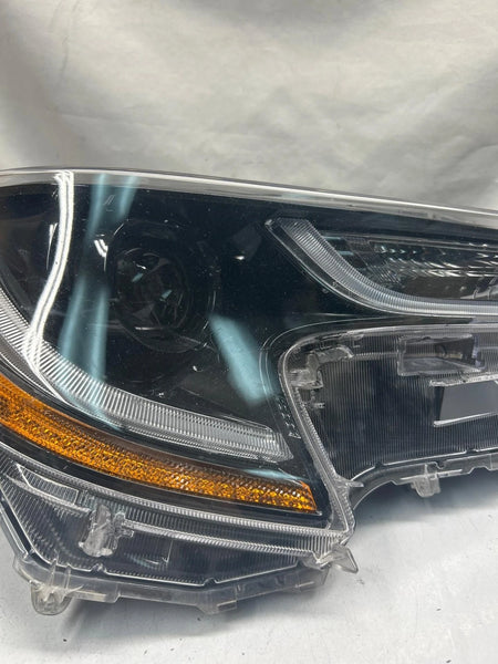 2023 2025 TOYOTA COROLLA HEADLIGHT RIGHT SIDE LED INCANDESCENT TURN SIGNAL ASSY