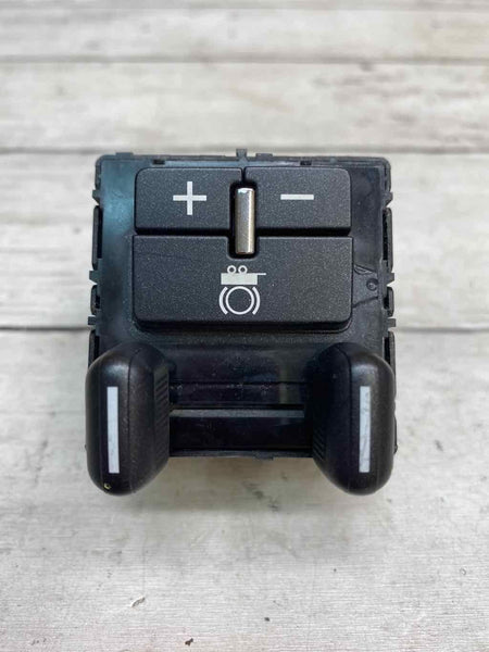 Interruptor de controle de freio de reboque Chevy Silverado 2018 pick up 1500 OEM 84109433