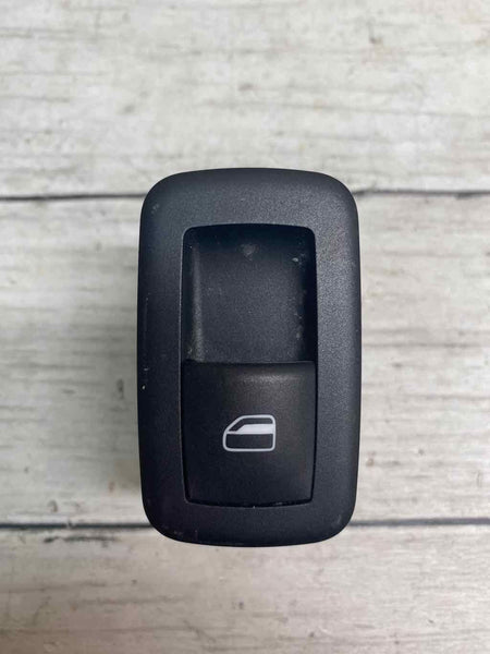 Interruptor de janela Dodge Ram 16 a 22 traseiro direito ou esquerdo 1500 pickup OEM 56046832AB