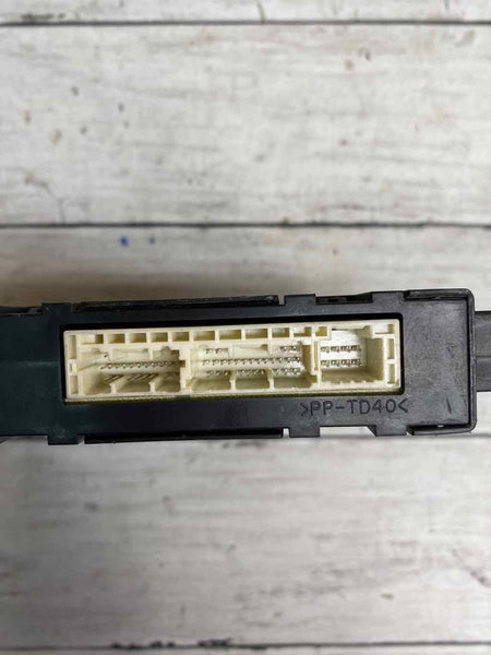 18 20 TOYOTA COROLLA HATCHBACK HVAC AC TEMPERATURE CONTROL MODULE OEM 8865012G90