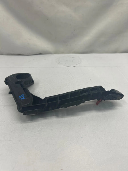 2020 TOYOTA COROLLA FRONT OUTER BUMPER COVER RETAINER RIGHT SIDE
