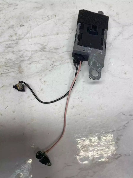 17 18 19 20 21 22 23 ALFA ROMEO GIULIA ANTENA DE RADIO MÓDULO AMPLIFICADOR FM LADO IZQUIERDO OEM 50534820