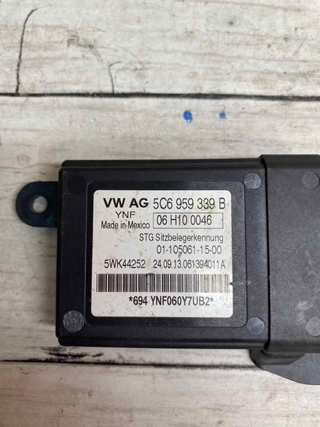 2015 VOLKSWAGEN JETTA NO GLI FRONT RIGHT OCCUPANT DETECTION MODULE 5C6959339B