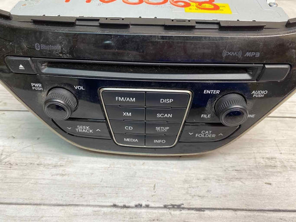 14 15 HYUNDAI GENESIS CPE 3.8L RADIO RECEIVER W/O NAVIGATION OEM 961802M118YHG