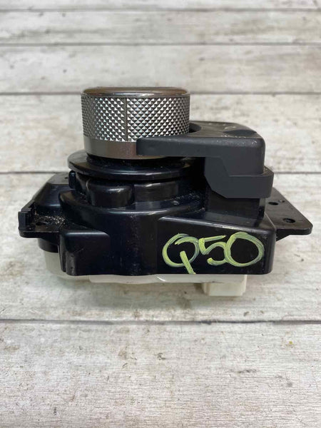 Interruptor multifunción de la consola central delantera Infiniti Q50 2016 OEM 283952V72A