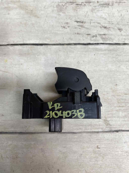 20 22 TOYOTA COROLLA SED REAR RIGHT DOOR WINDOW SWITCH OEM 2721J08D