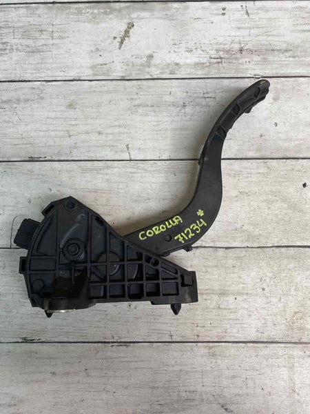 2020 TOYOTA COROLLA SEDAN 1.8L PEDAL ACCELERATOR OEM ASSY 7811002220