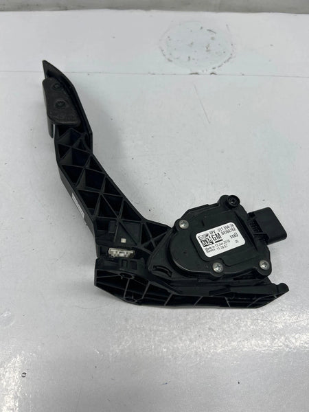 2019 GMC TERRAIN ACCELERATOR PEDAL ASSEMBLY OEM 84366782
